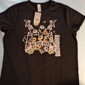 Graphic t-shirt no bad days